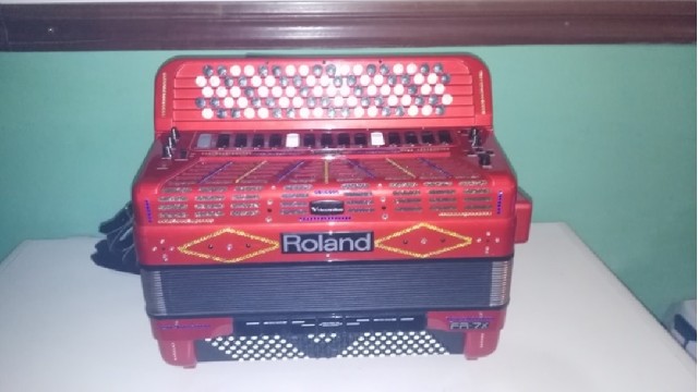 Foto 1 - Roland frx-7 red acordeo