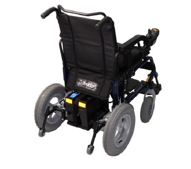 Foto 1 - Vendo cadeira de rodas freedom semi nova